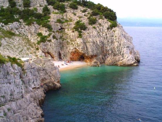 Ferienwohnung Mit Pool Kroatien Mit Meerblick Und Pool Lovran Luaran gambar
