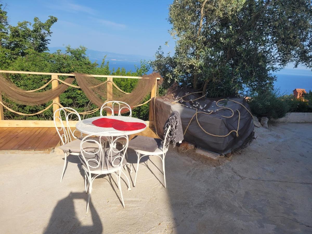 Ferienwohnung Mit Pool Kroatien Mit Meerblick Und Pool Lovran Luaran gambar