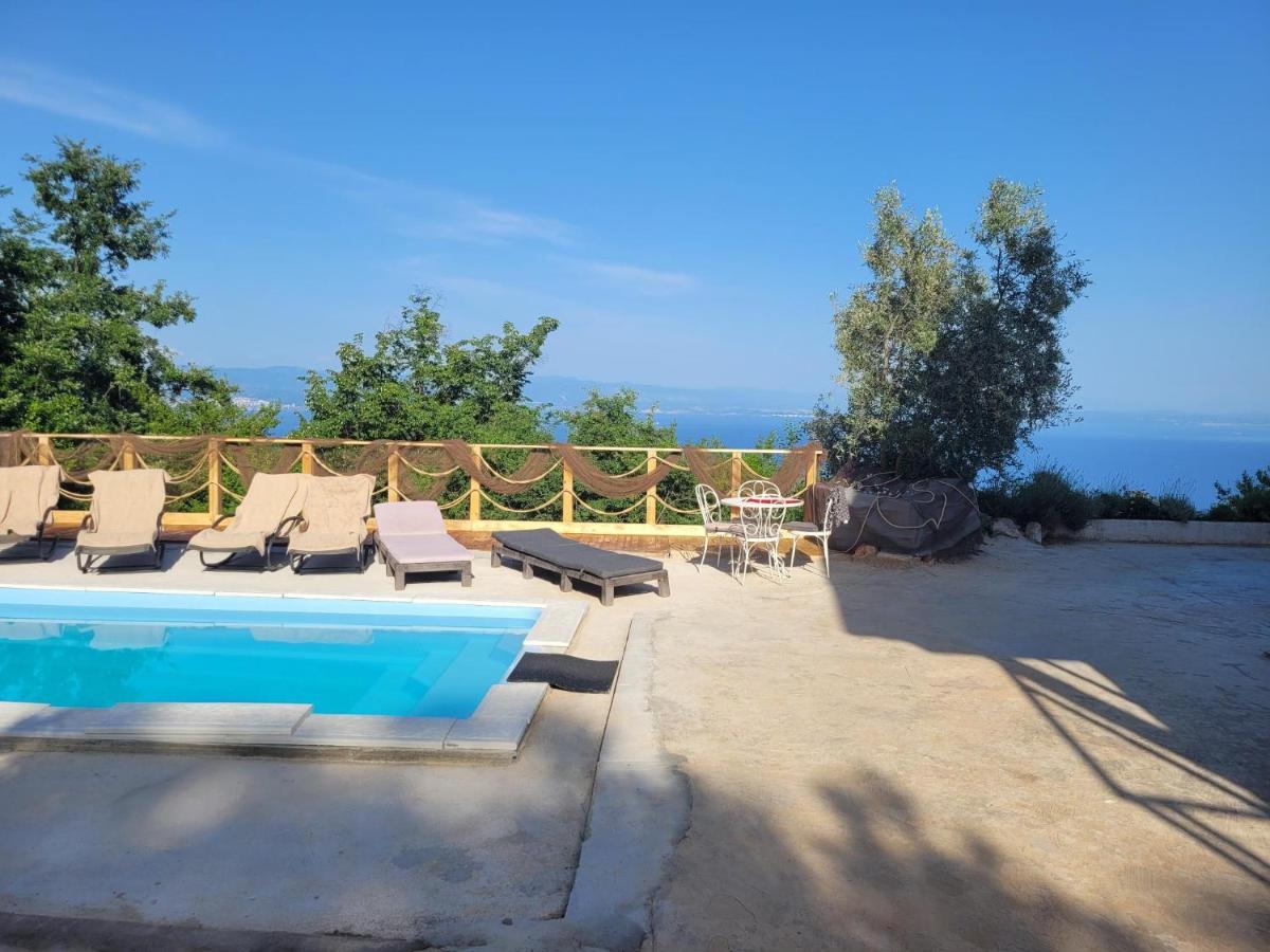 Ferienwohnung Mit Pool Kroatien Mit Meerblick Und Pool Lovran Luaran gambar