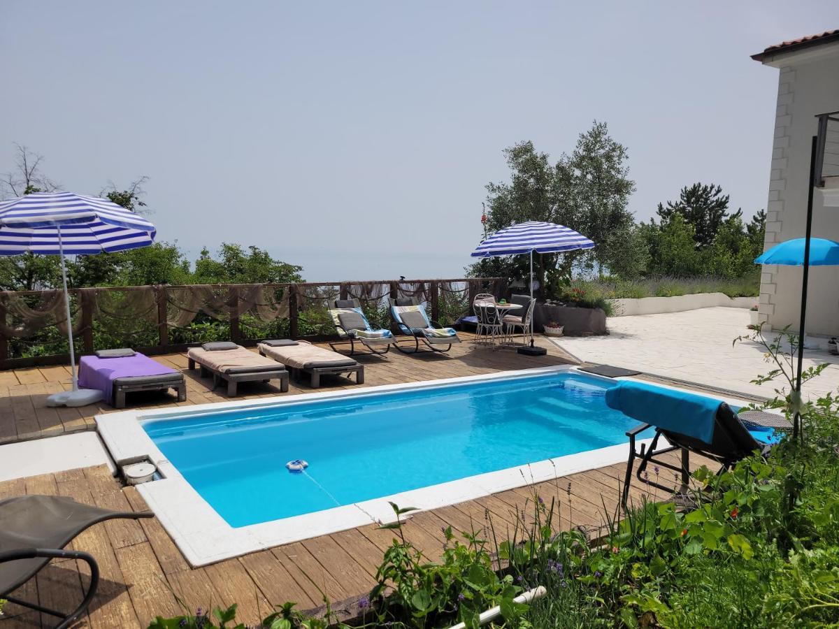 Ferienwohnung Mit Pool Kroatien Mit Meerblick Und Pool Lovran Luaran gambar